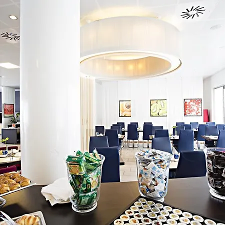Hotel Novotel Milano Malpensa Aeroporto 4*