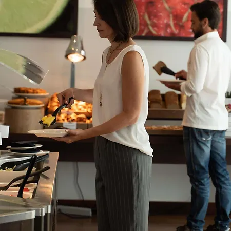 Novotel Milano Malpensa Aeroporto Hotel 4*